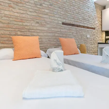 Te1b-el Teatro Brick Prime Location *