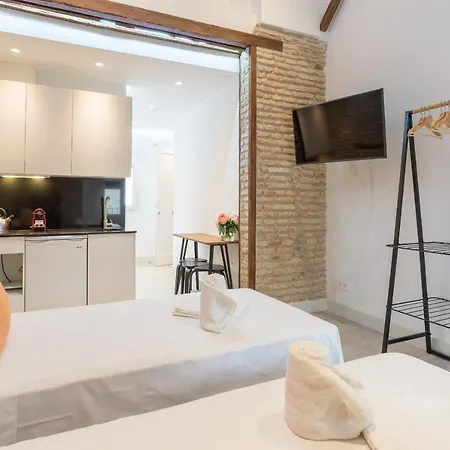 Apartment Te1b-el Teatro Brick Prime Location